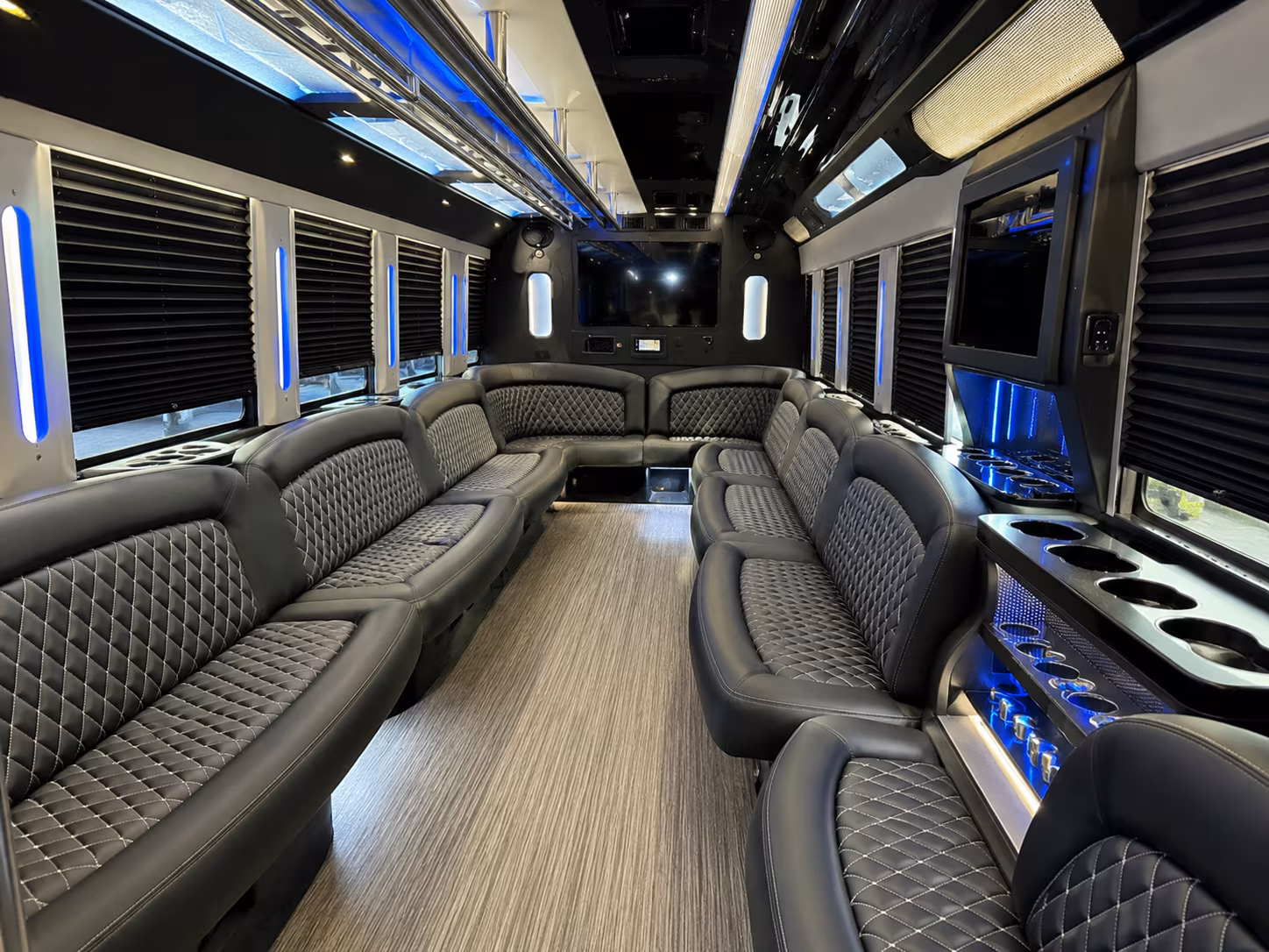 Fort Worth Homecoming & Prom Party Bus Rentals