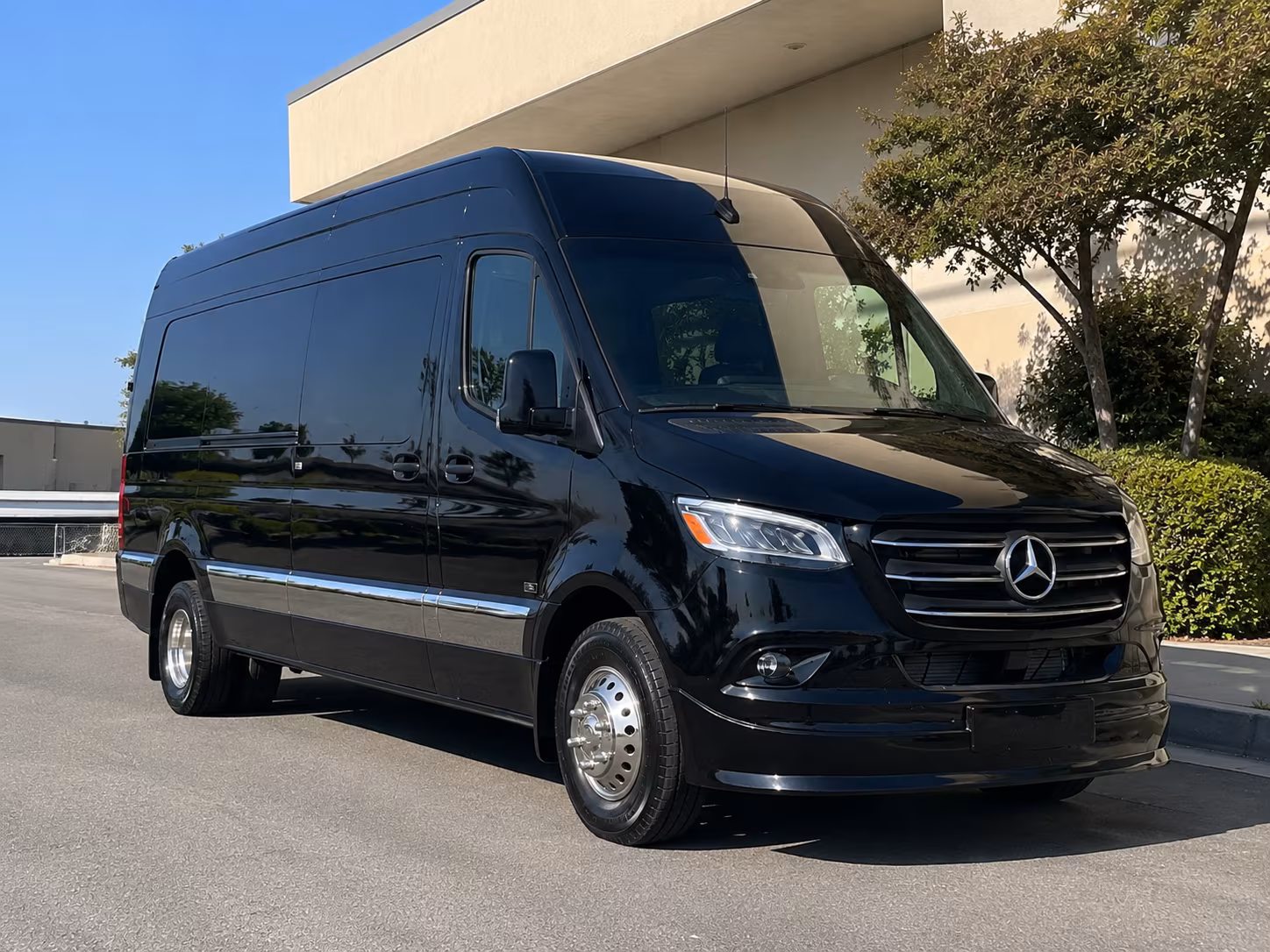 Fort Worth Wedding Transportation & Shuttle Service