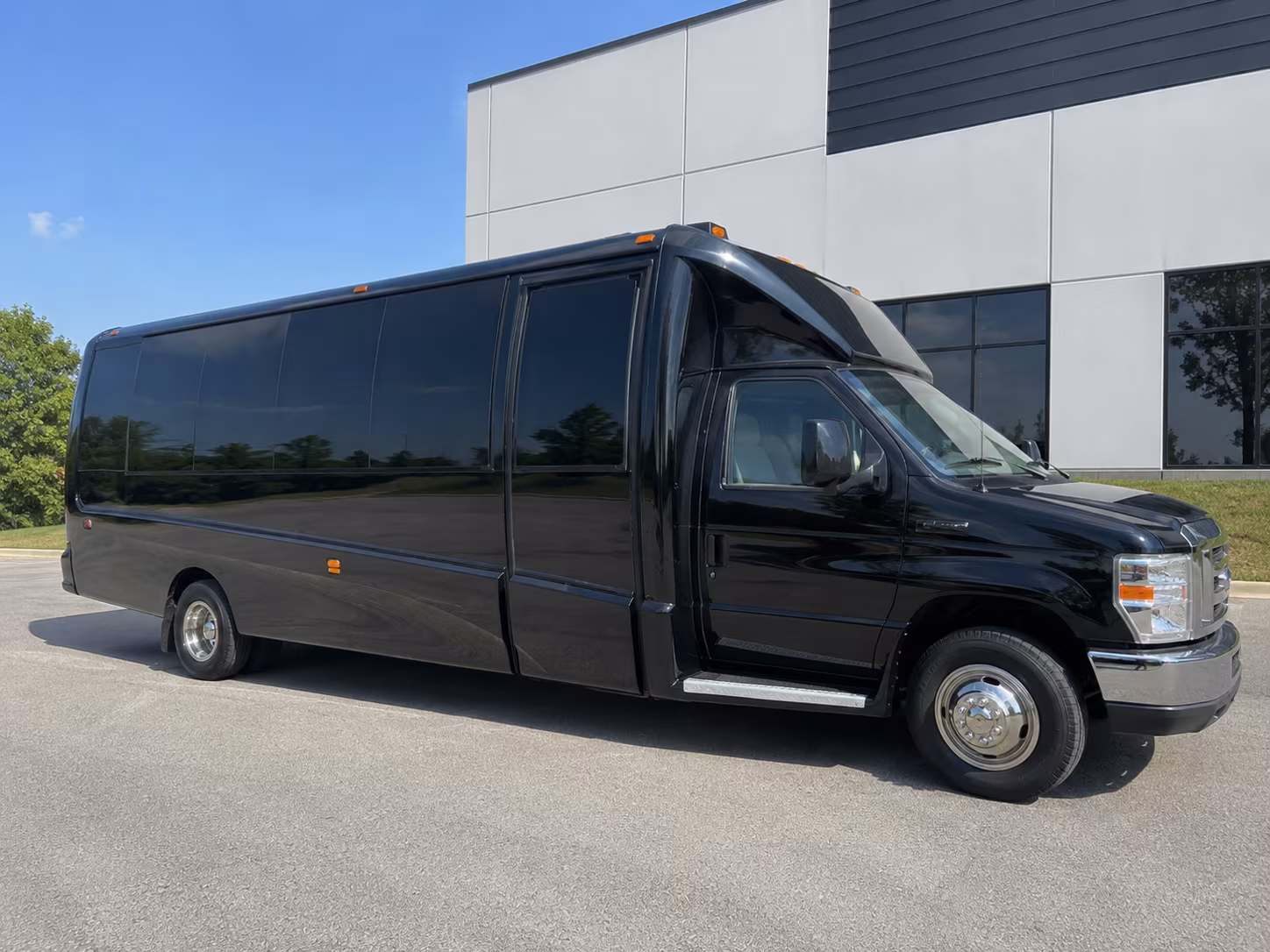 Abilene Winery Tour & Pub Crawl Transportation