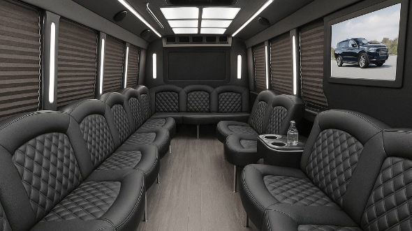 midland 20 passenger party bus